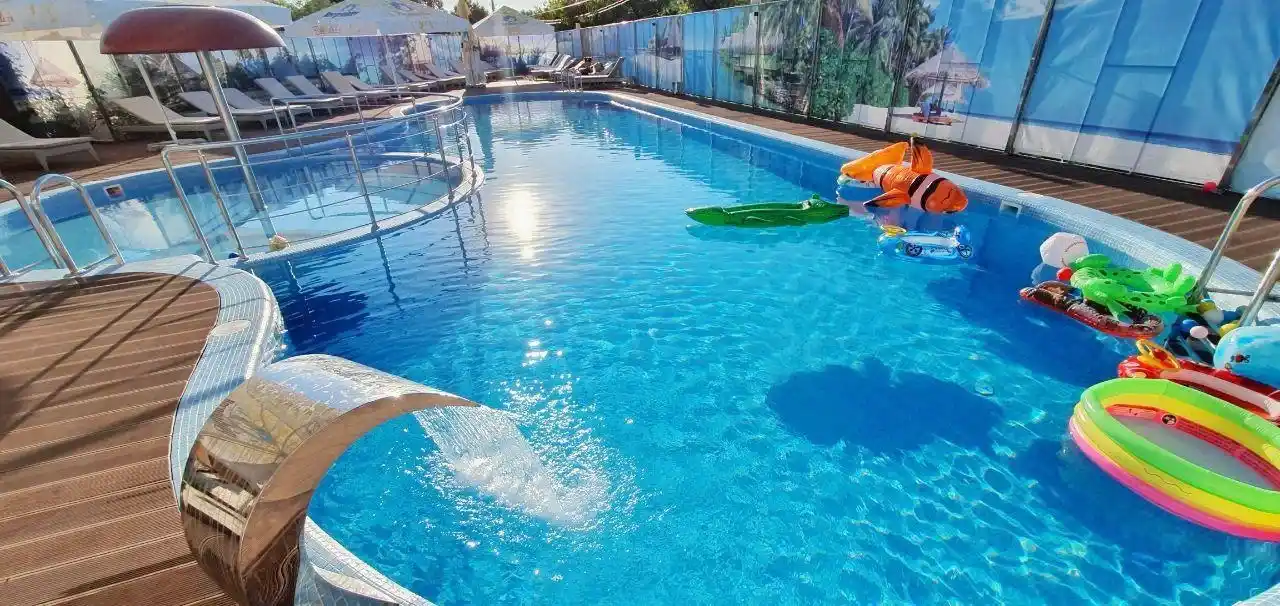 Бассейн и сауны